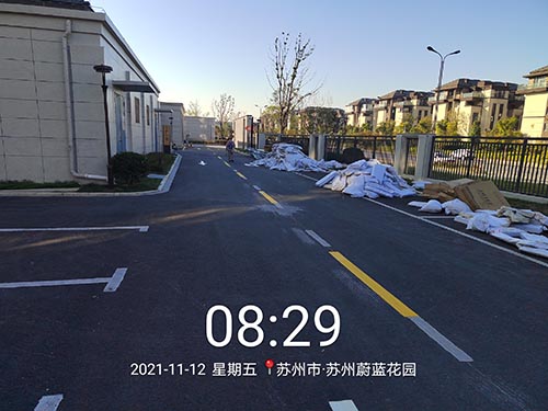 蘇州道路標(biāo)線冷漆多少錢(qián)一平？道路劃線價(jià)格多少一米？