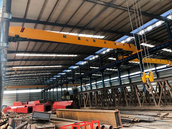 單梁行車廠家1 (2) - 副本.jpg